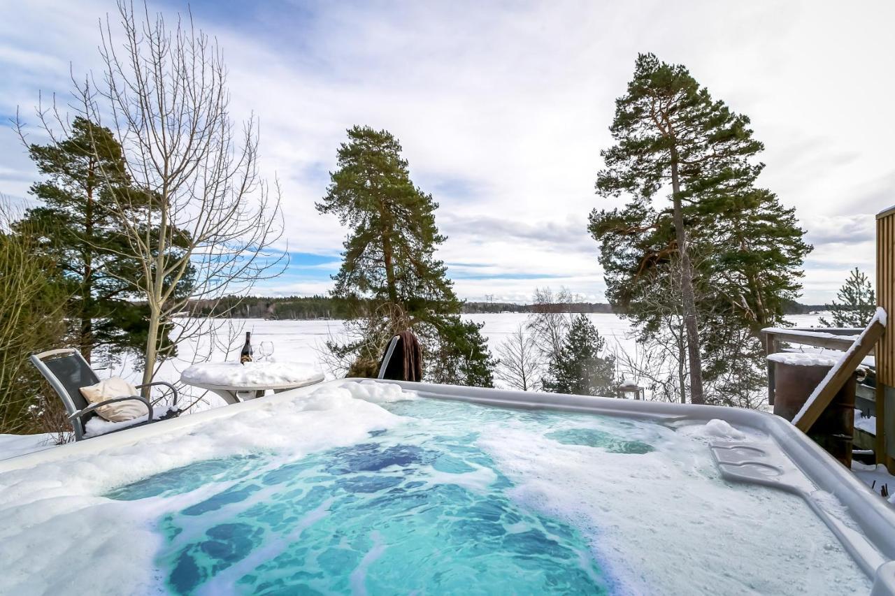 Relaxing Oasis With Jacuzzi - Amazing View & Private Pier * Ville de Stockholm